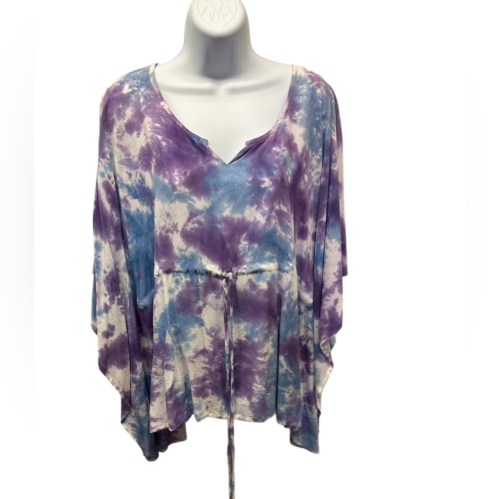 Sacred Threads Tye-Dye Poncho Blouse. 223120/4.  RD/RD